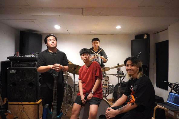 incacerous_เบลอ.jpg incacerous_เบลอ.jpg